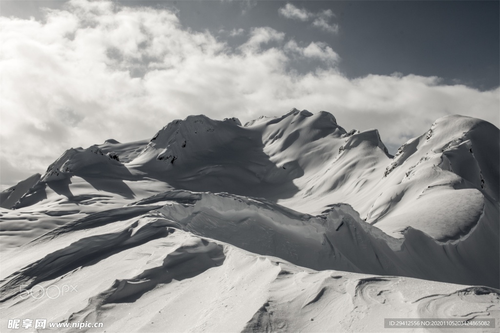 雪山