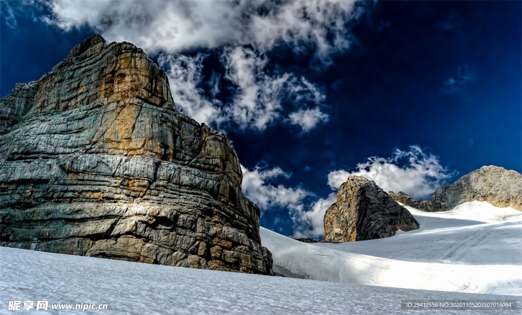 雪山