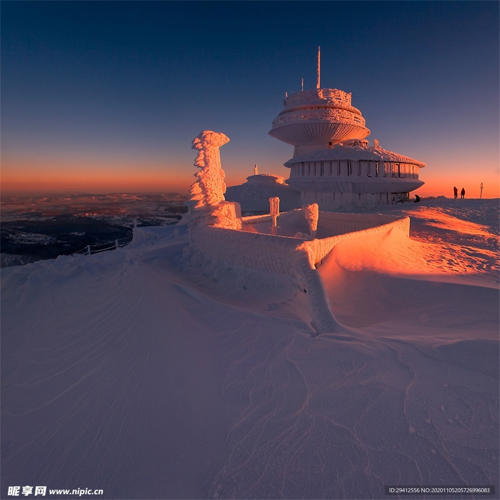 雪山