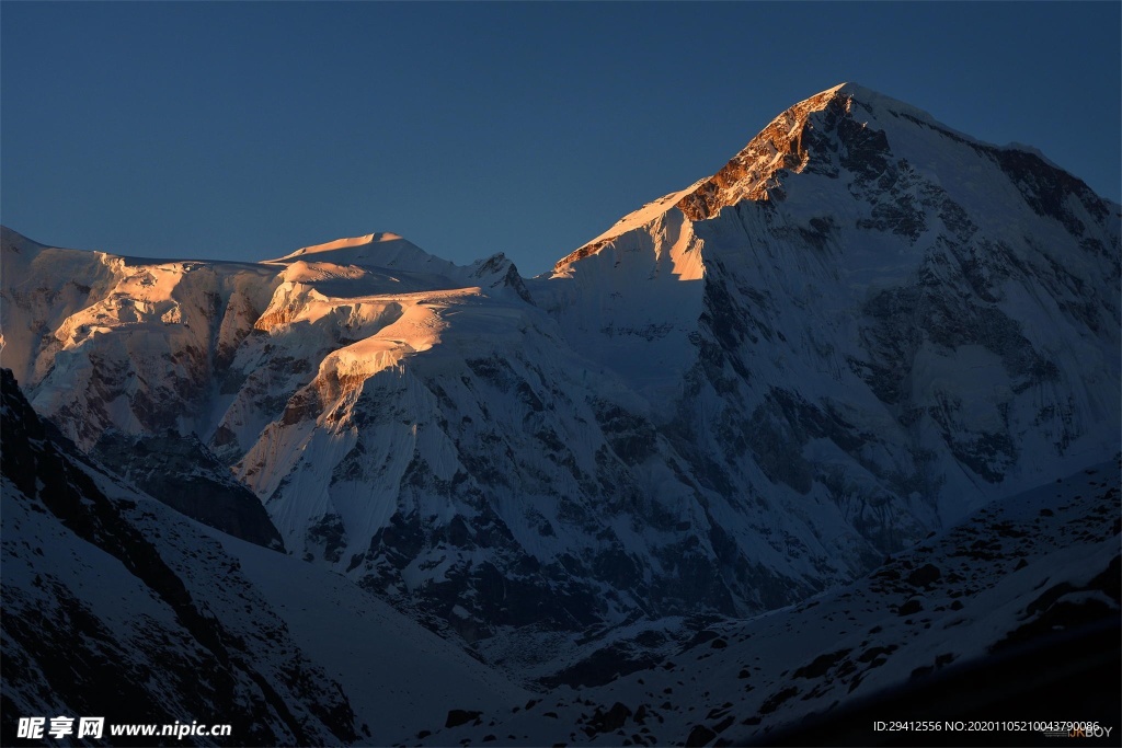 雪山