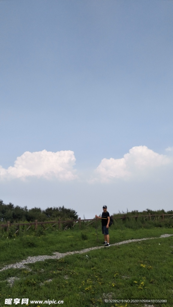 蓝天白云