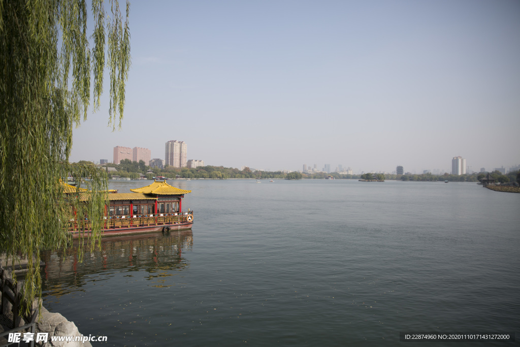 湖畔 风景 名胜 公园 大明湖