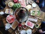 涮火锅新鲜羊肉