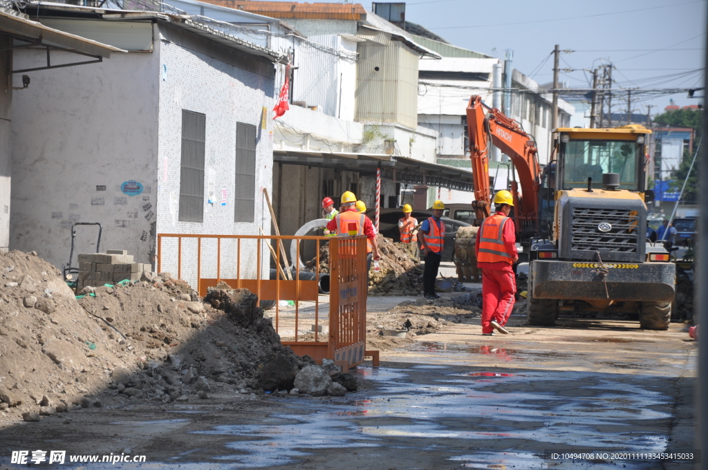 市政排水改造工地护栏工地现场