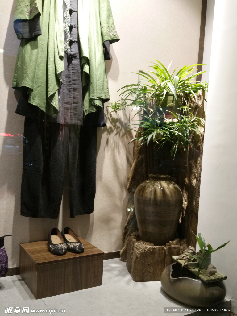 衣服