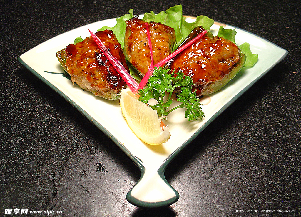 家常菜烤青椒肉