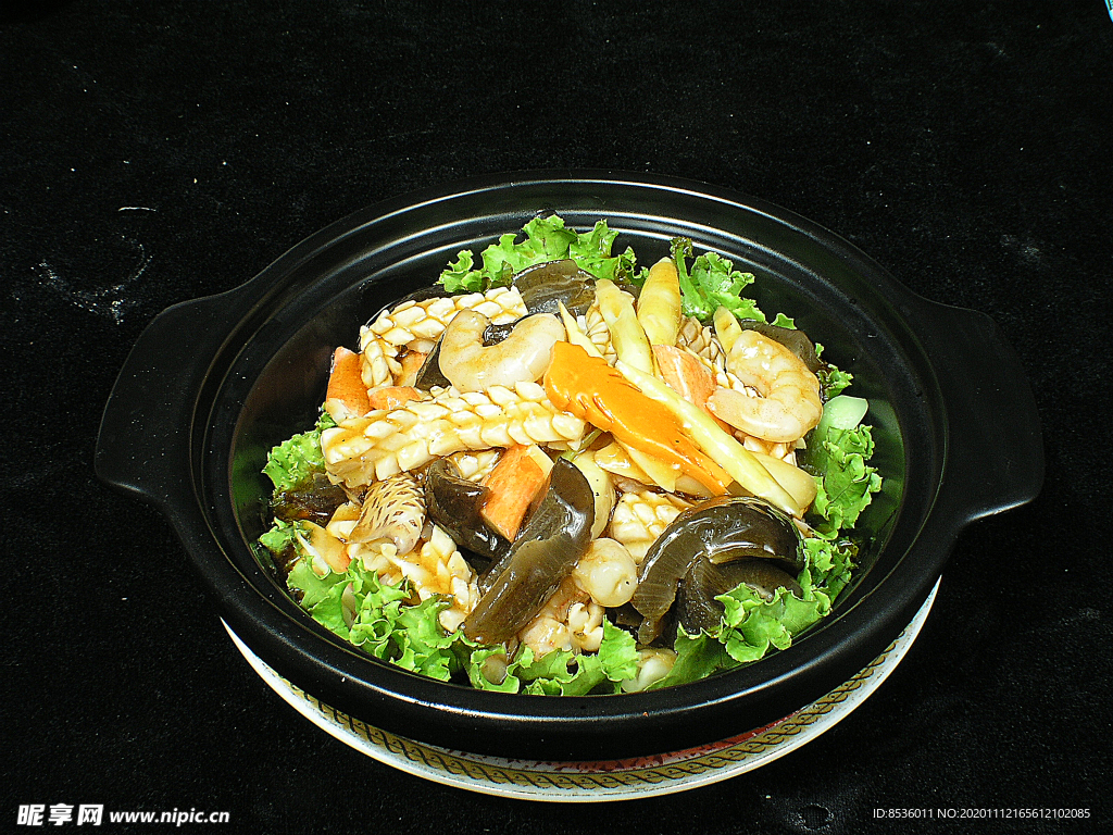 家常菜大边海味豆腐煲