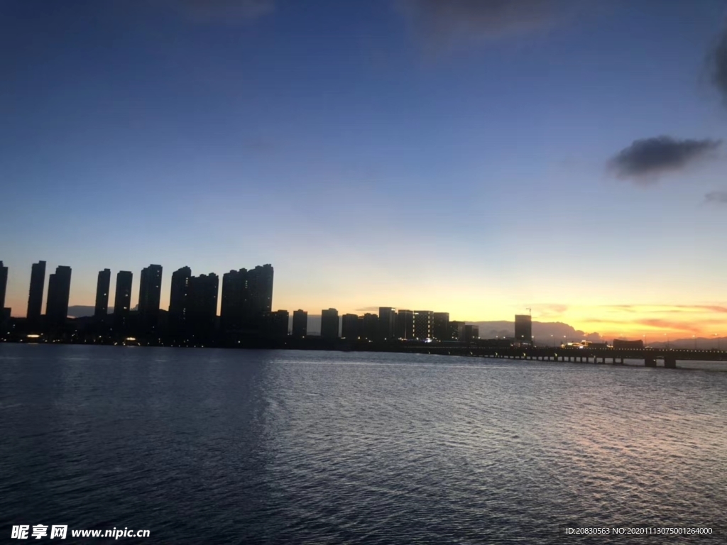 江景房