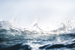 水