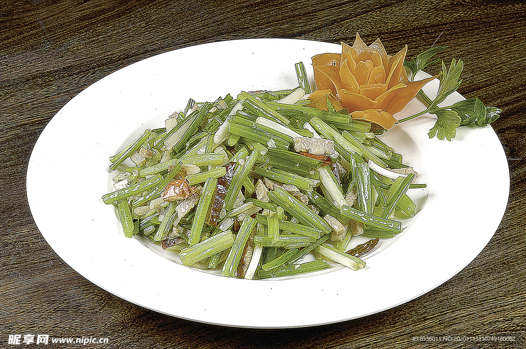 家常菜腊肉香芹