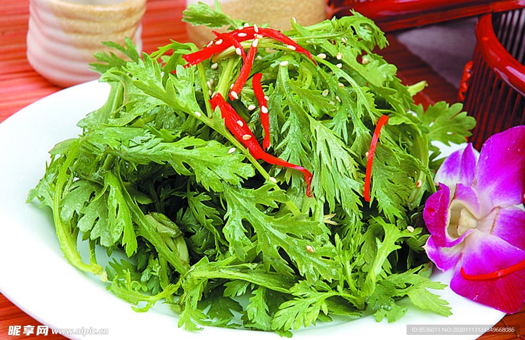 豫菜拌茼蒿