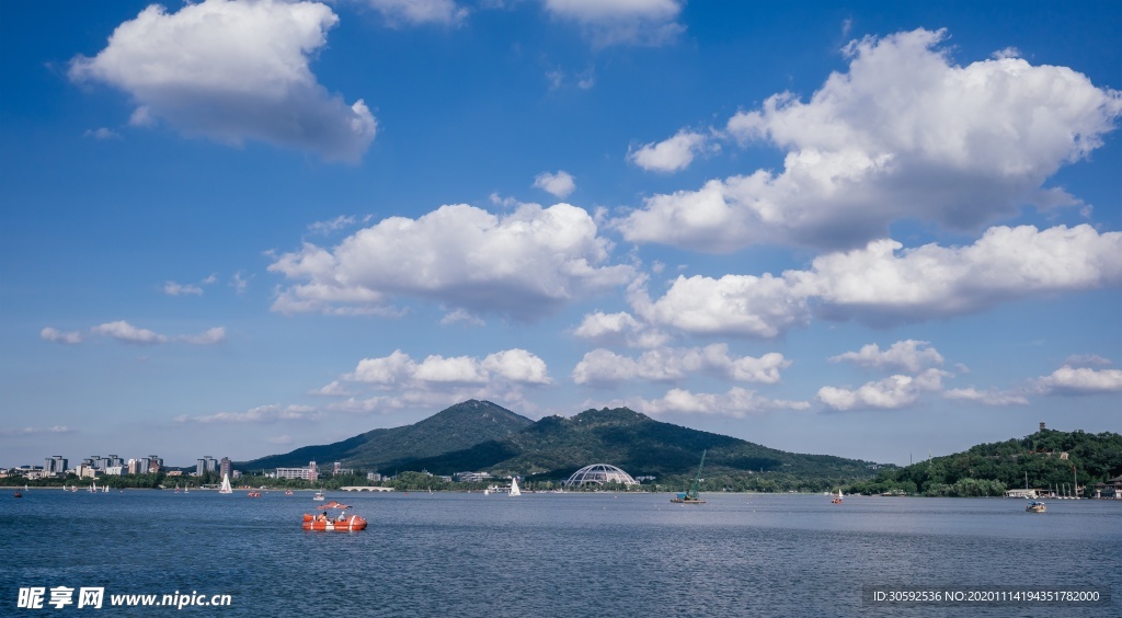天空