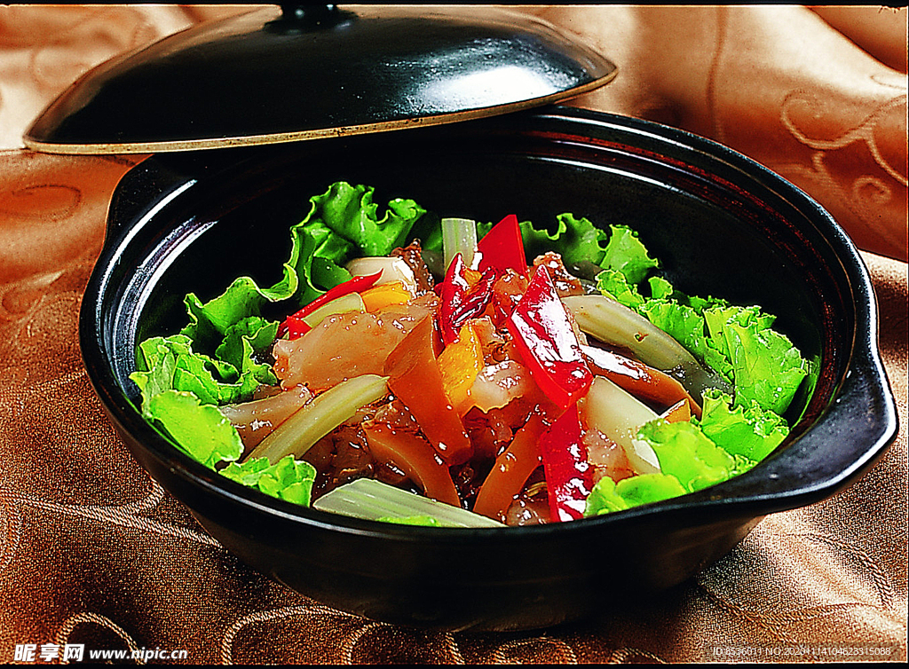 豫菜沙漠驼蹄煲