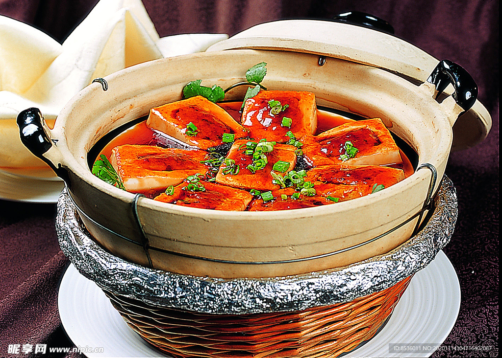 豫菜砂锅酿豆腐