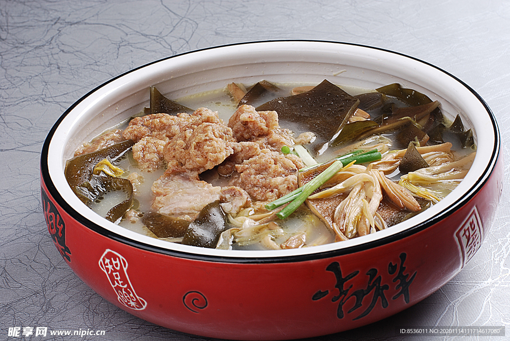 豫菜苏肉炖海带