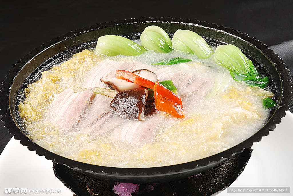 豫菜酸菜炖白肉