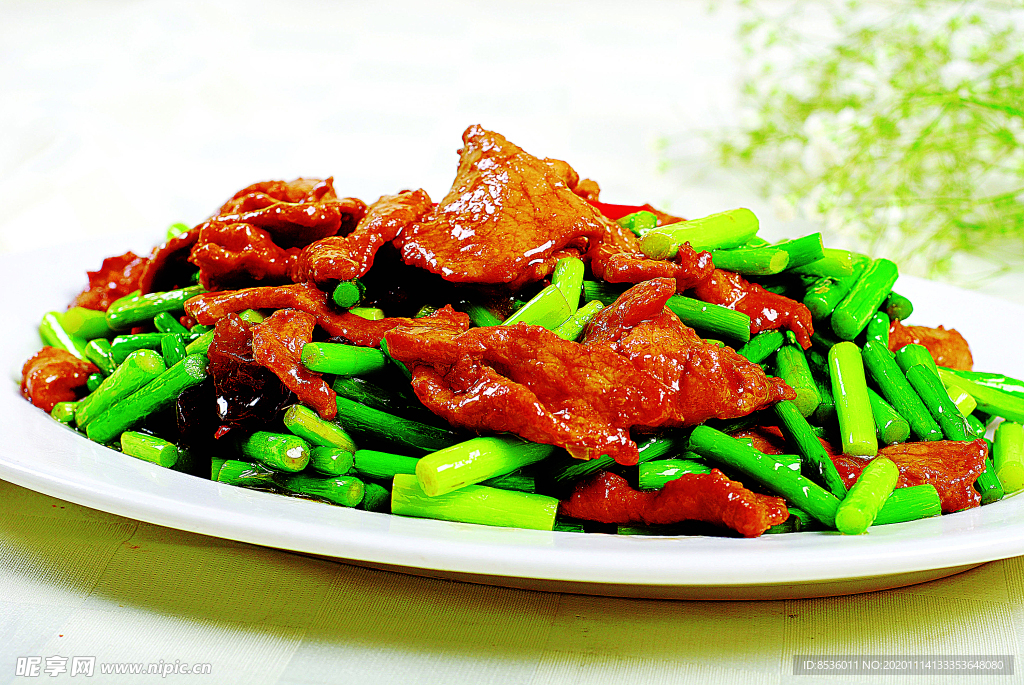 豫菜蒜苔过油肉片