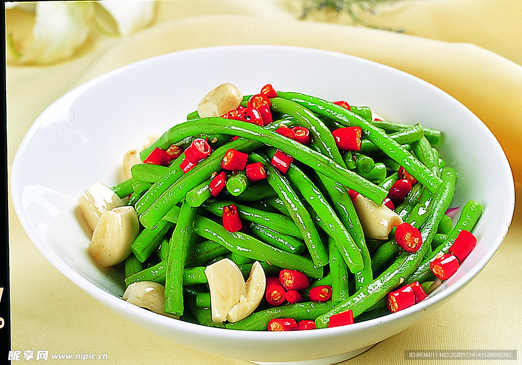 豫菜鲜椒长豆角