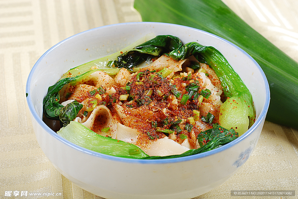 豫菜油泼面