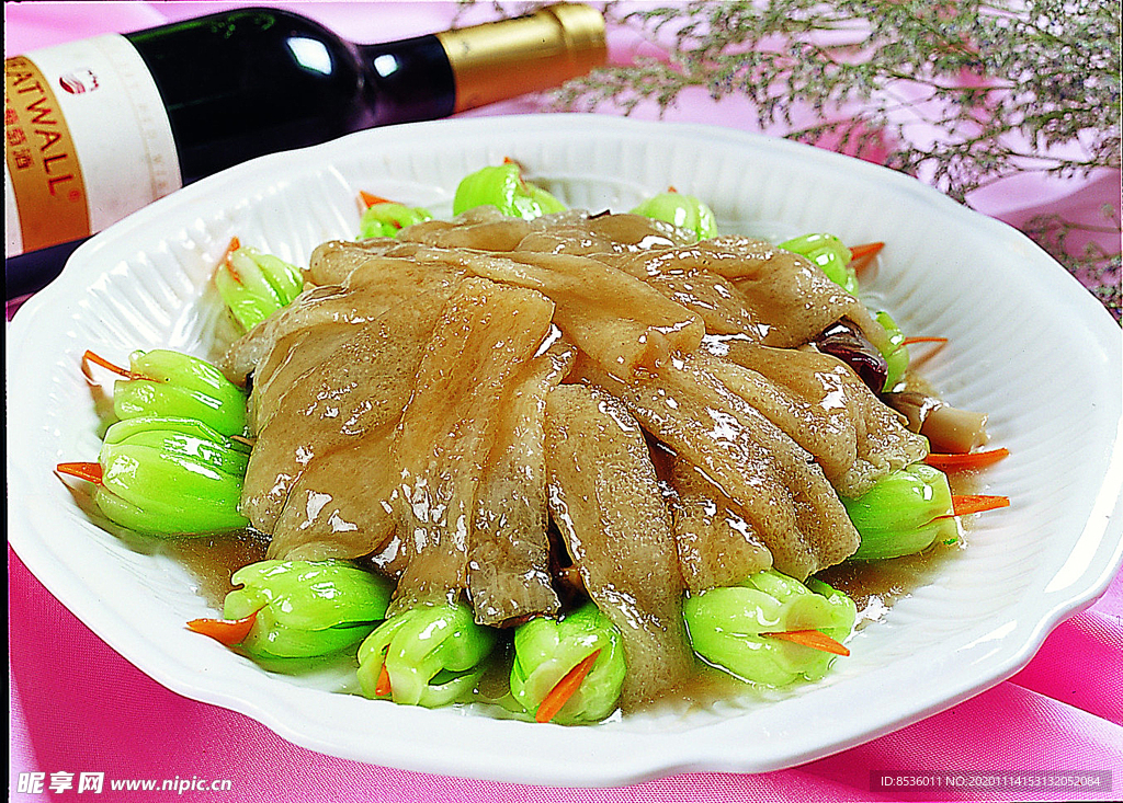豫菜珍菌扒菜胆