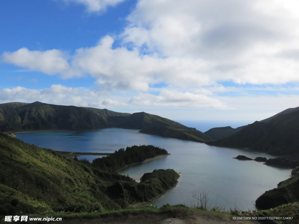 火山口湖