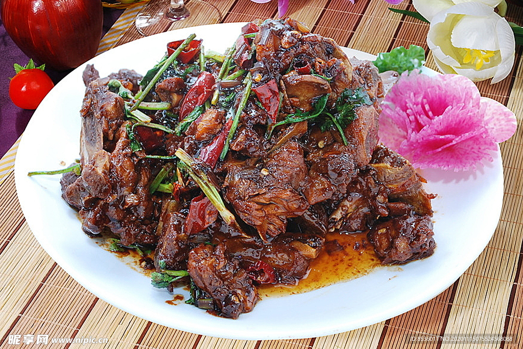 东北菜农家风味炒骨