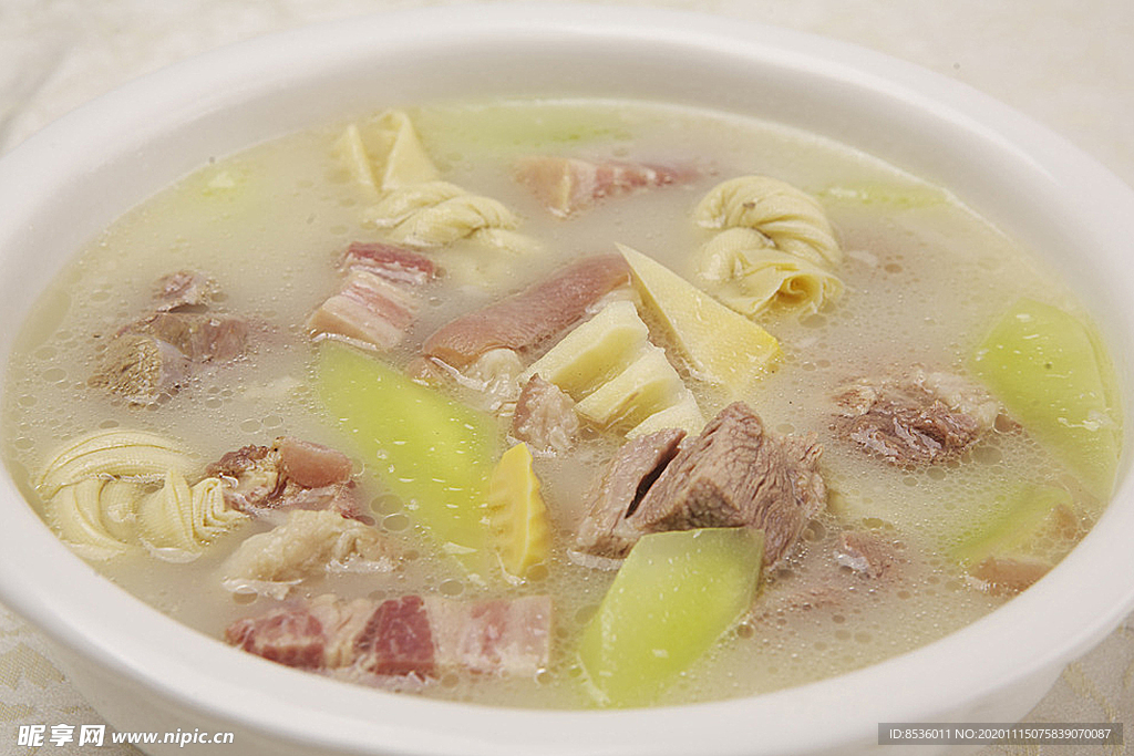 东北菜腌笃鲜