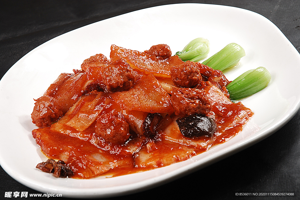鄂菜秦味烧三鲜