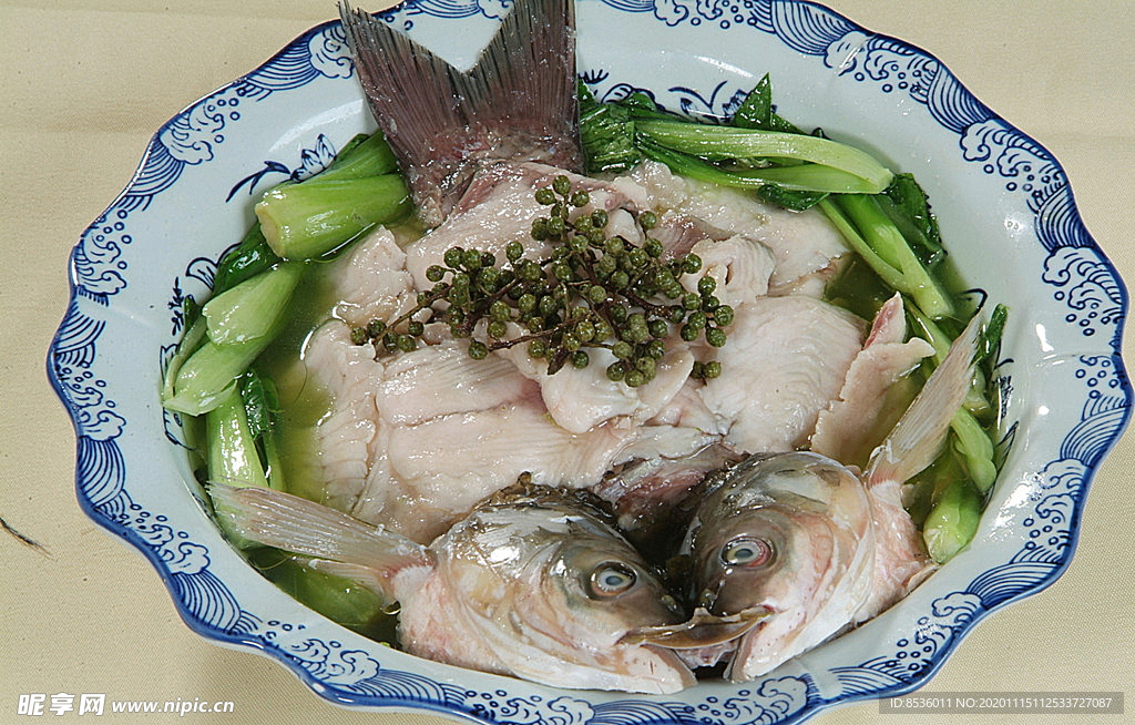 鲁菜山东菜芥味鲜椒鱼