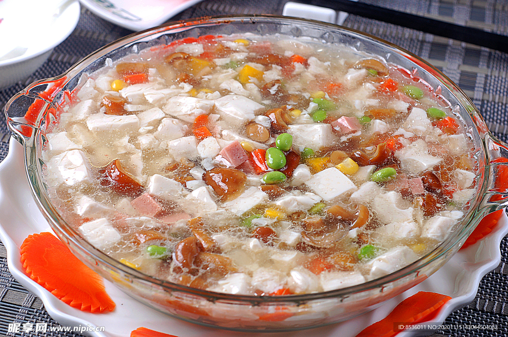 闽菜滑菇豆腐
