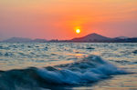 夕阳海边