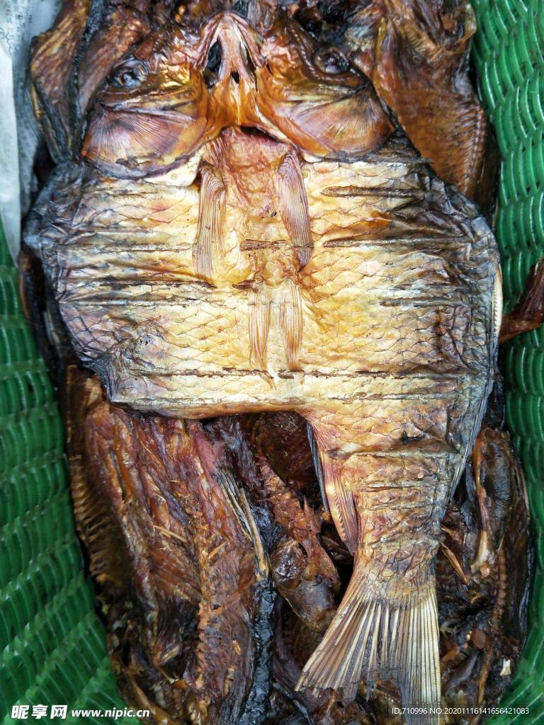 鲤鱼干