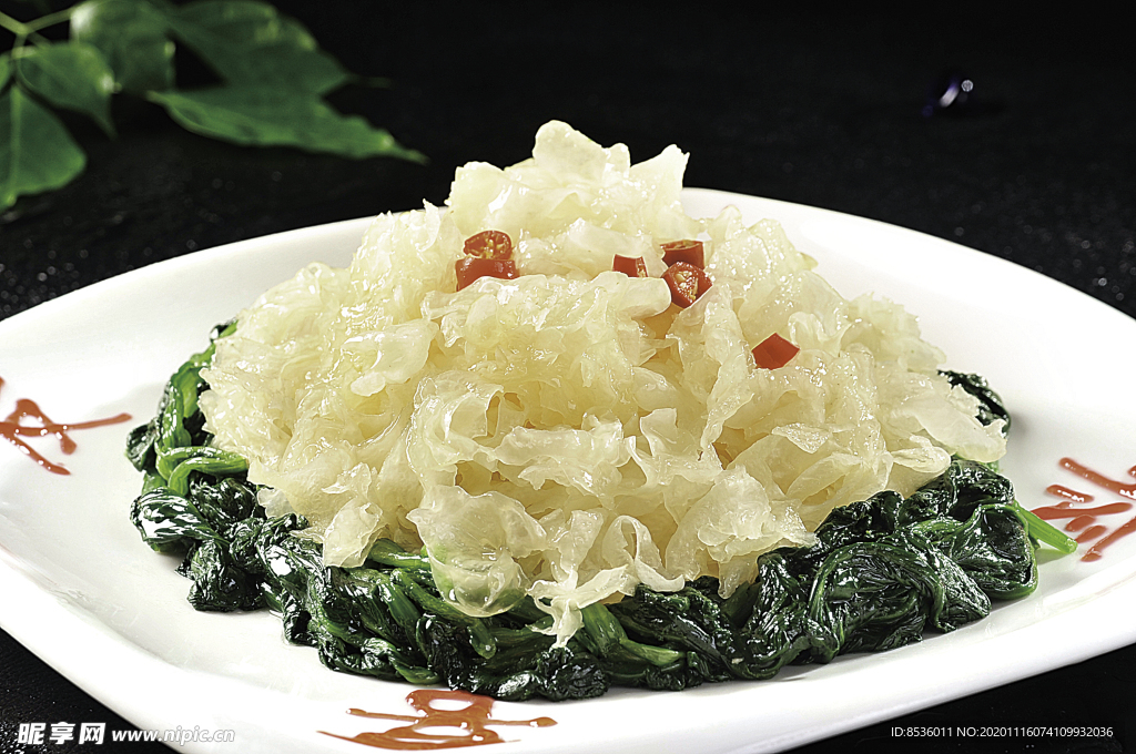 南北热菜碧绿银耳