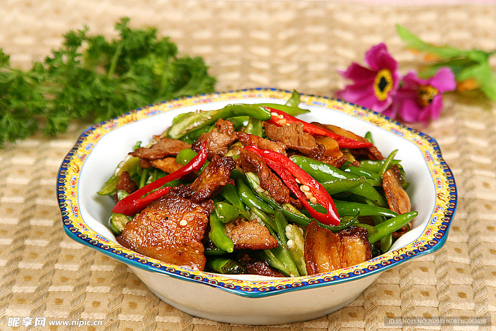 南北热菜农家小炒肉