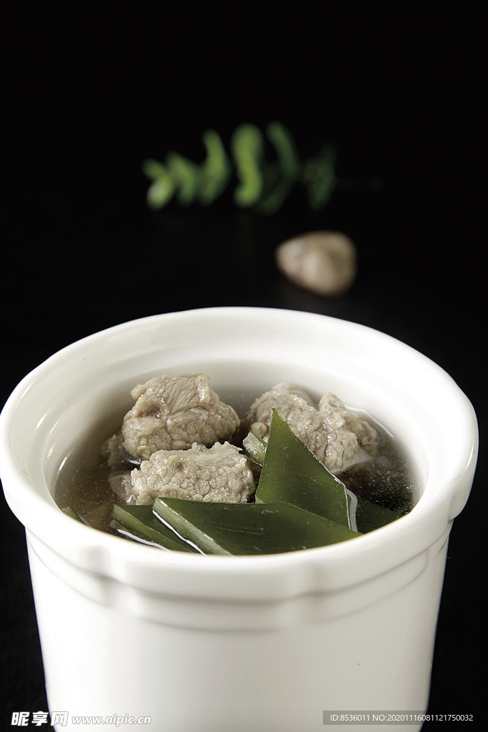 南北热菜排骨炖海带