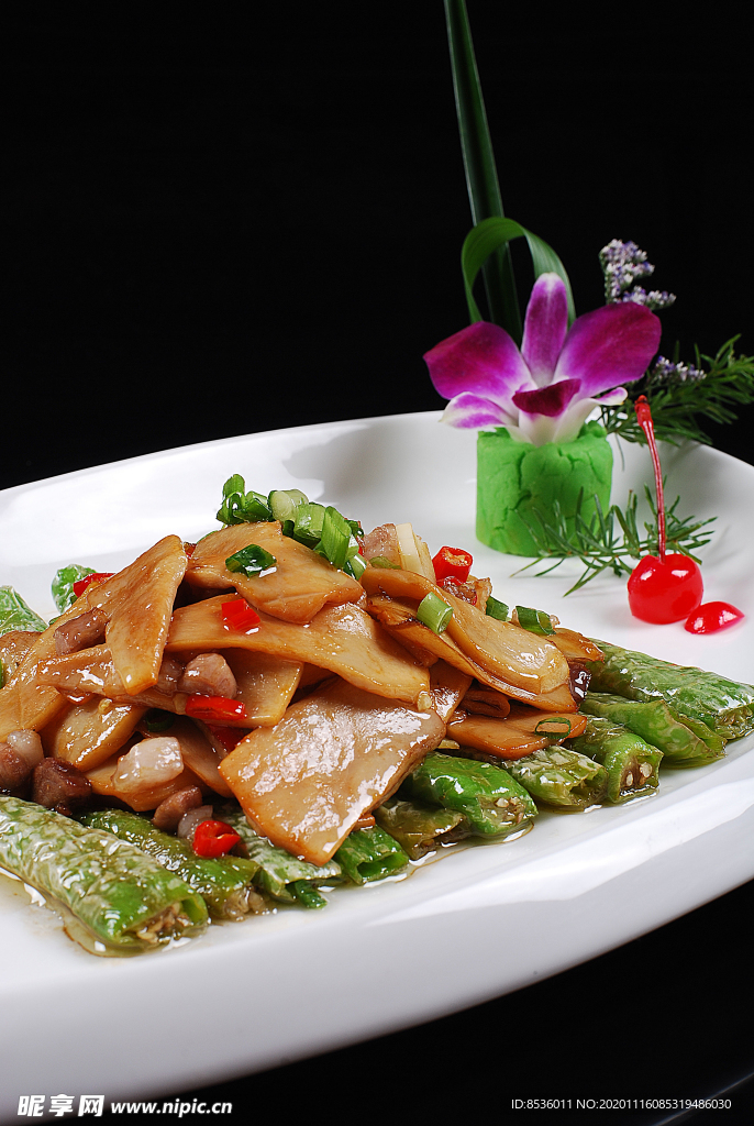 淮扬菜醋椒焗鲍菇