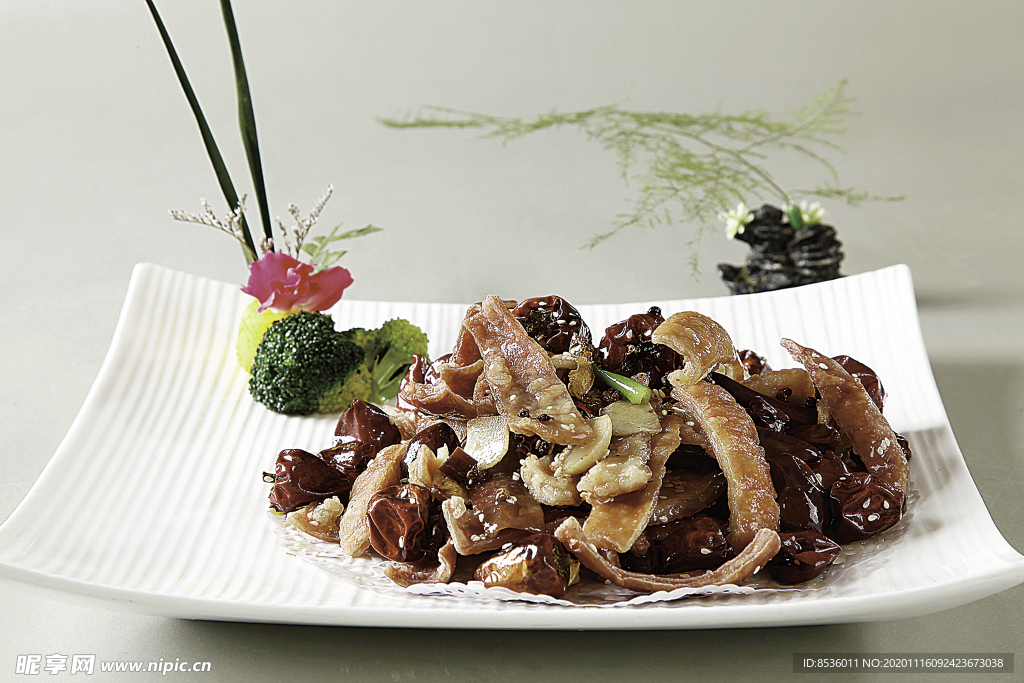 淮扬菜干煸肥肠