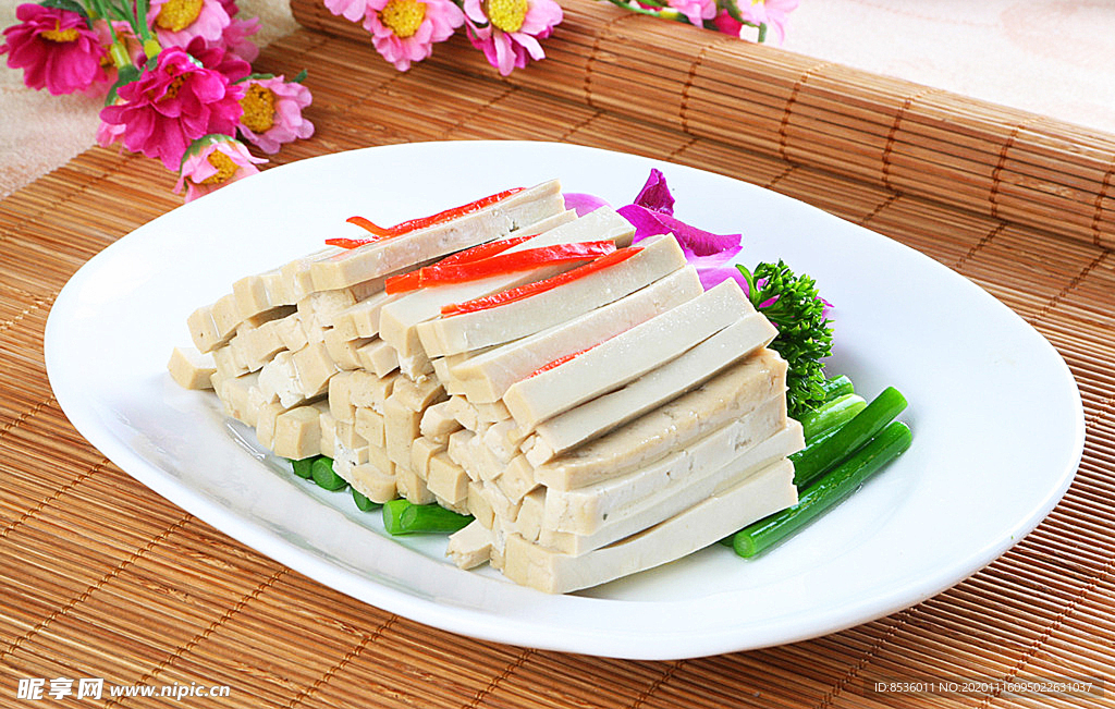 淮扬菜灰培豆腐