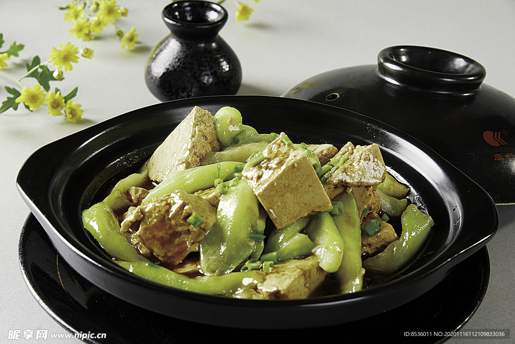 淮扬菜农庄丝瓜煮豆腐