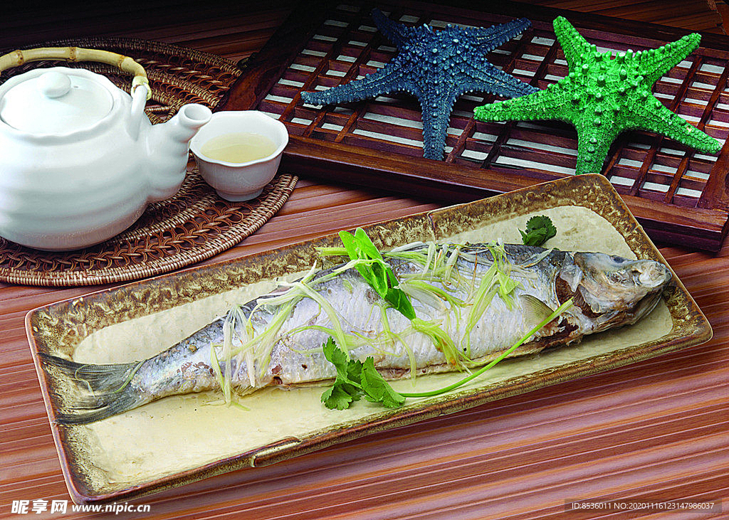 淮扬菜清蒸鲥鱼