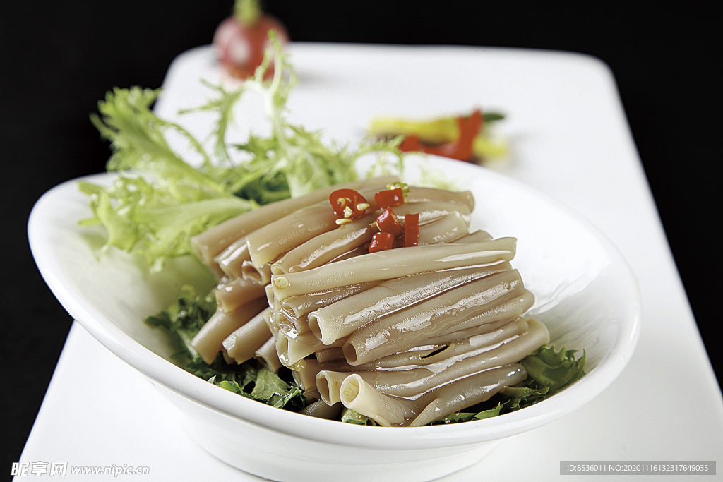 淮扬菜温拌海肠