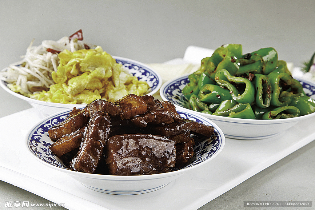 特色菜春饼卷酱肉