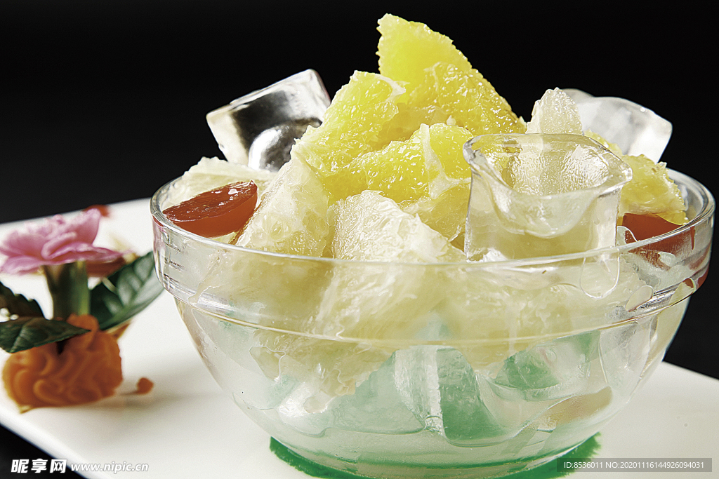 特色菜蓝莓水柚