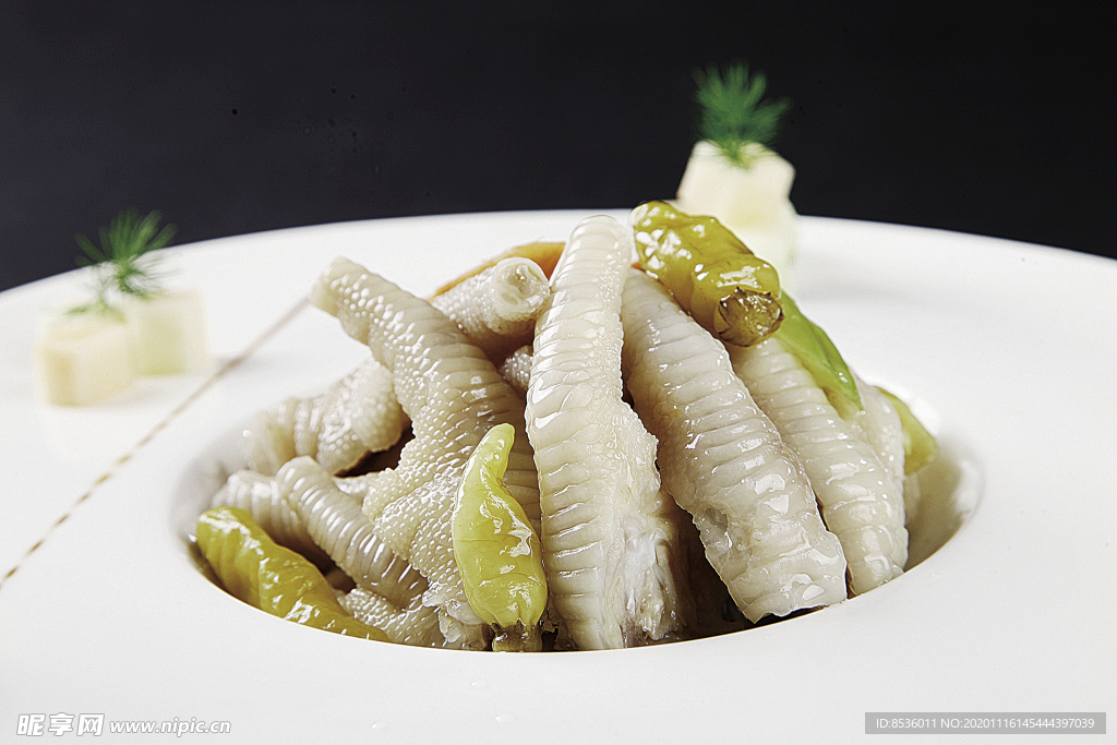 特色菜泡椒迎双脆