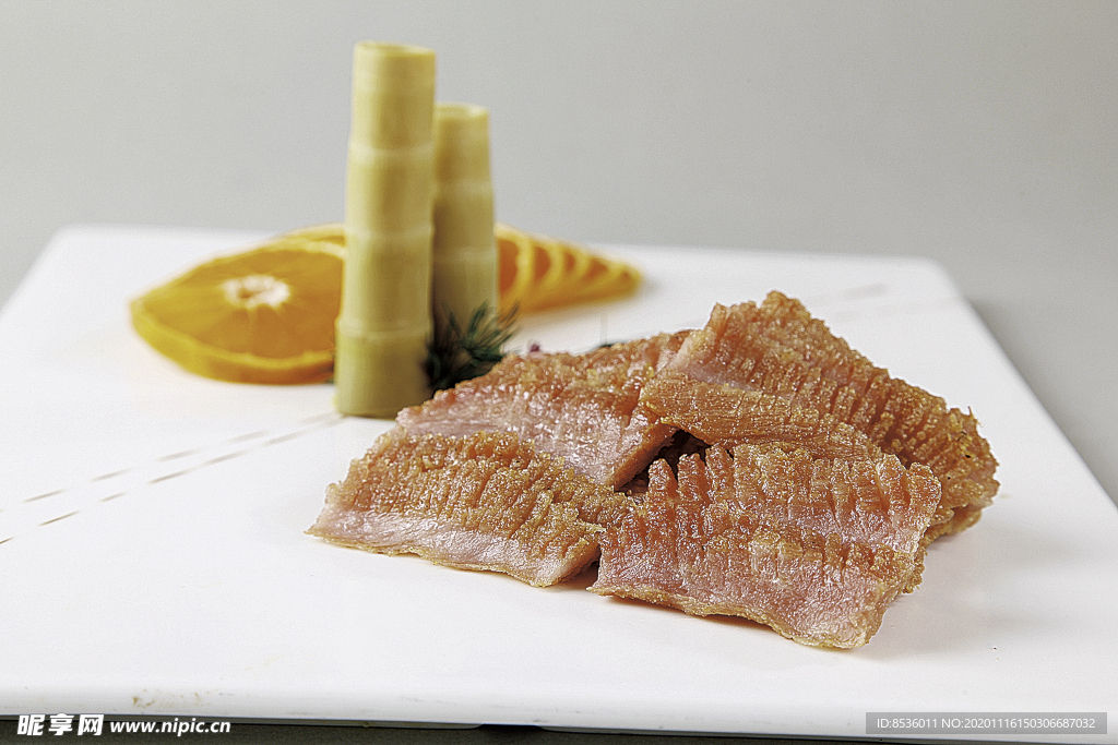 特色菜炭烧肉