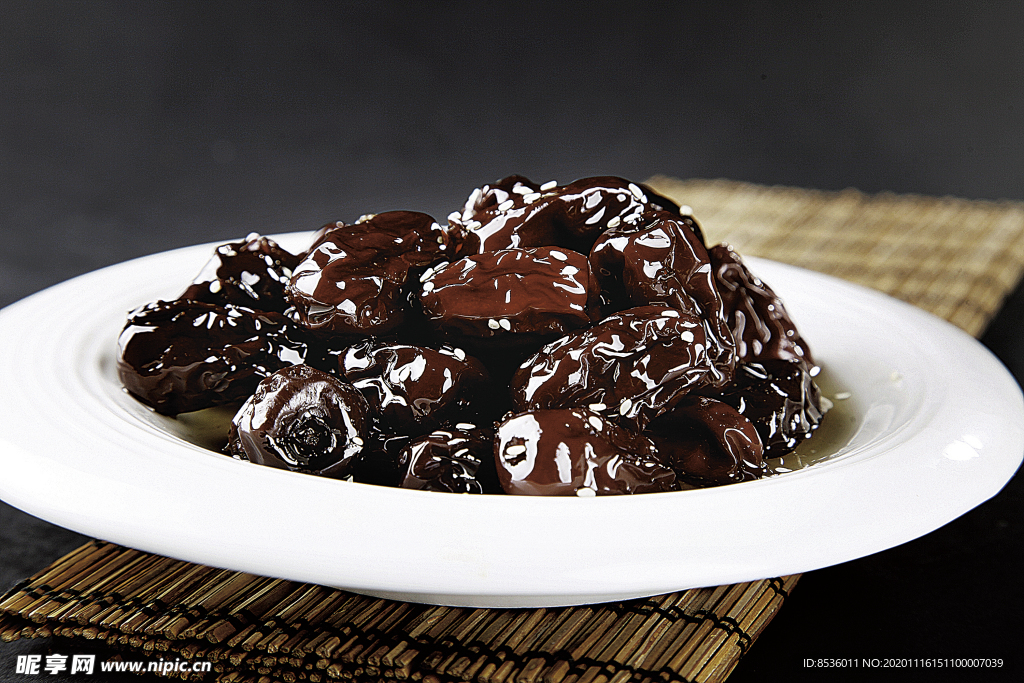 特色菜养颜阿胶枣