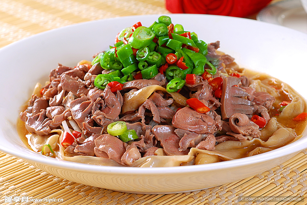 湘菜鲜椒鸡杂