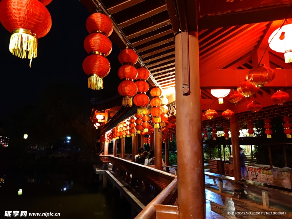 黄姚古镇夜景