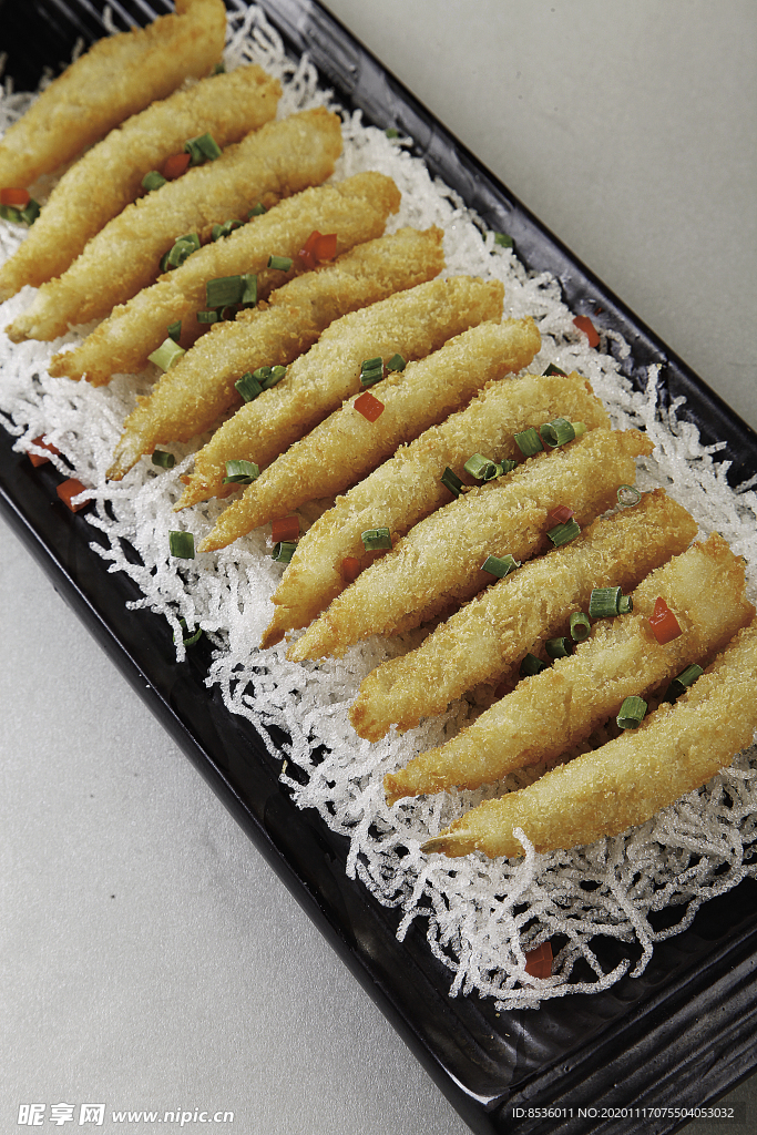 浙菜脆炸银鱼