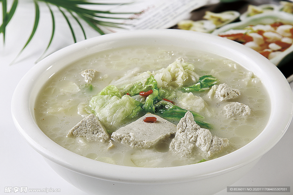 浙菜老豆腐炖白菜